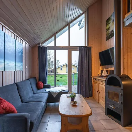 Exklusives Skandinavisches For 6 * Rechlin